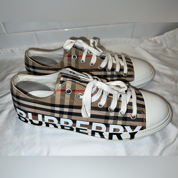 【関税&送料込み】Burberry Beige Cotton Sneakers Burberry | Shoes | Burberry Mens Vintage Check Cotton